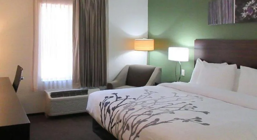 Bed in Sleep Inn & Suites Chiloquin-Crater Lake Junction