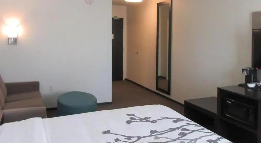 Bed in Sleep Inn & Suites Chiloquin-Crater Lake Junction