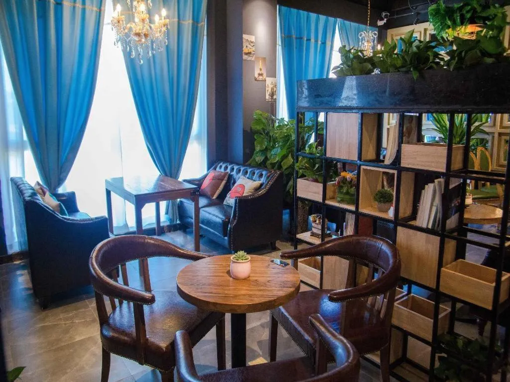 Lavande Hotels Hohhot South 2nd Ring Evergrande Huafu