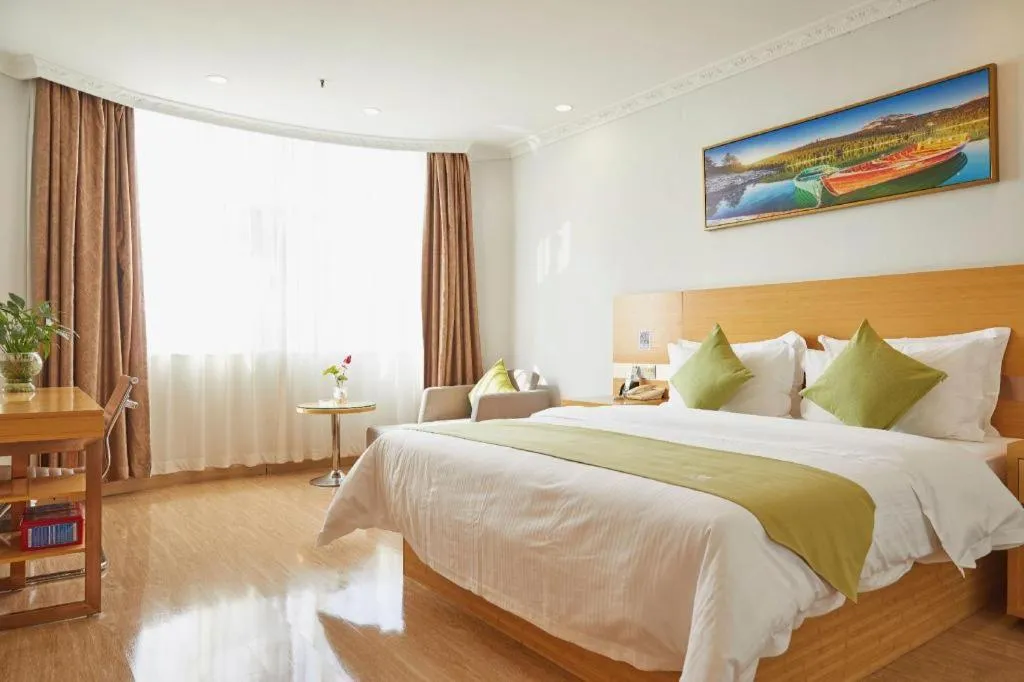 Bed in GreenTree Alliance Hotel Foshan Nanhai District Pingzhou Yuqi Street