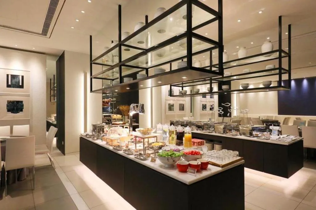 Jinjiang Metropolo Shanghai Xujiahui Nanhuating Hotel