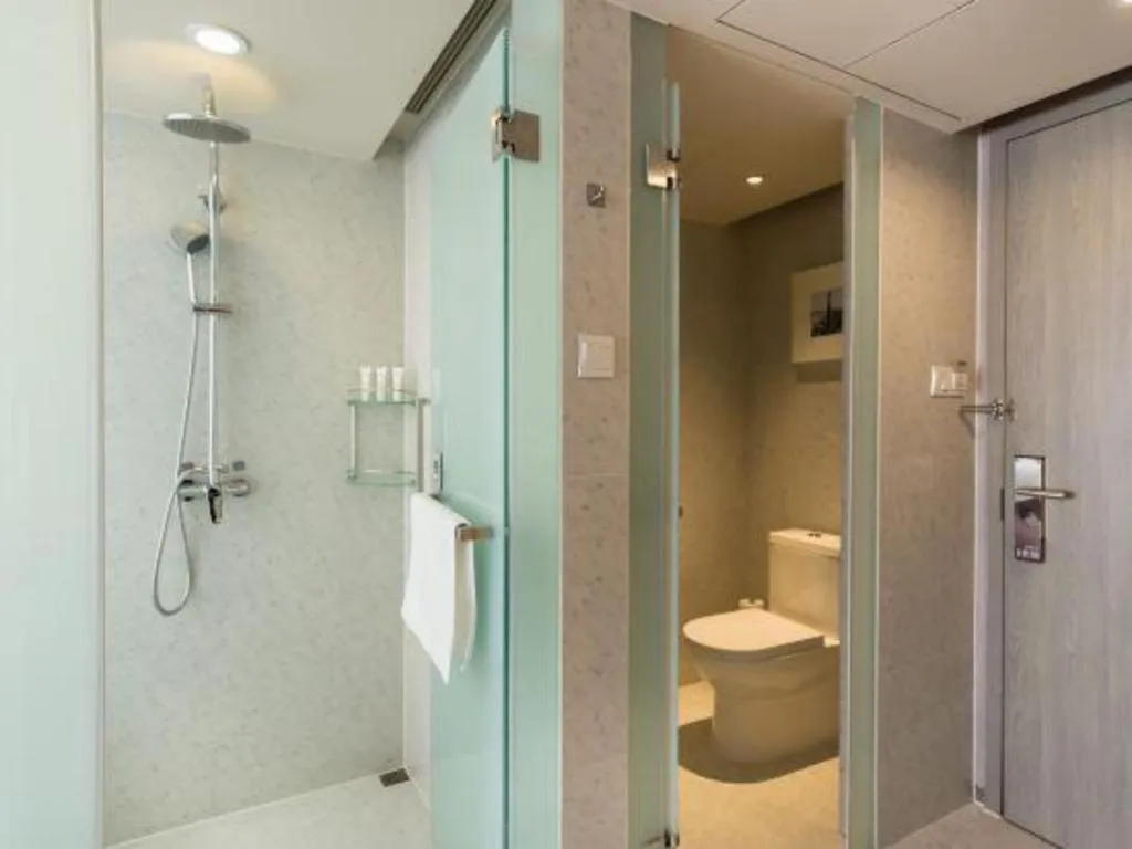 Jinjiang Metropolo Shanghai Xujiahui Nanhuating Hotel