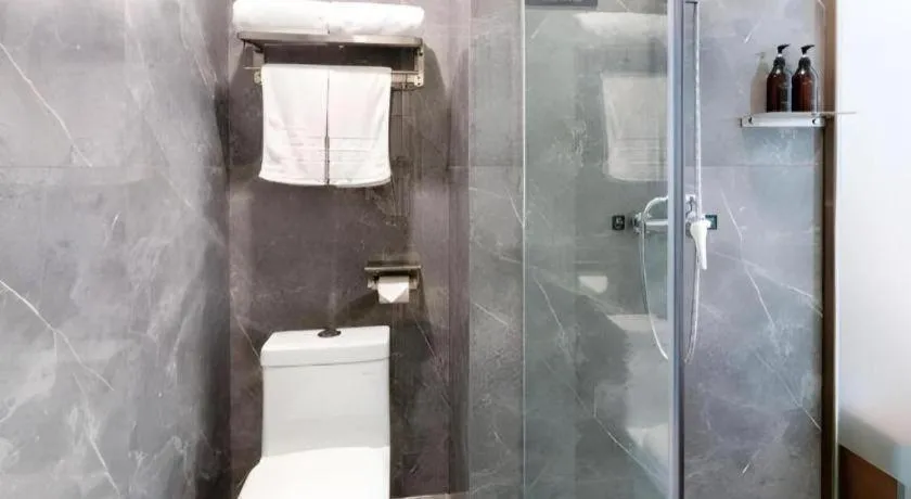 H Life Hotel (Shenzhen Sea World Branch)