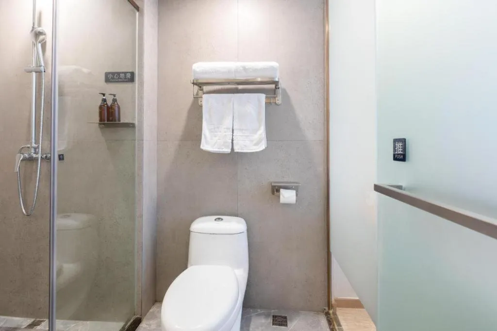 H Life Hotel (Shenzhen Sea World Branch)