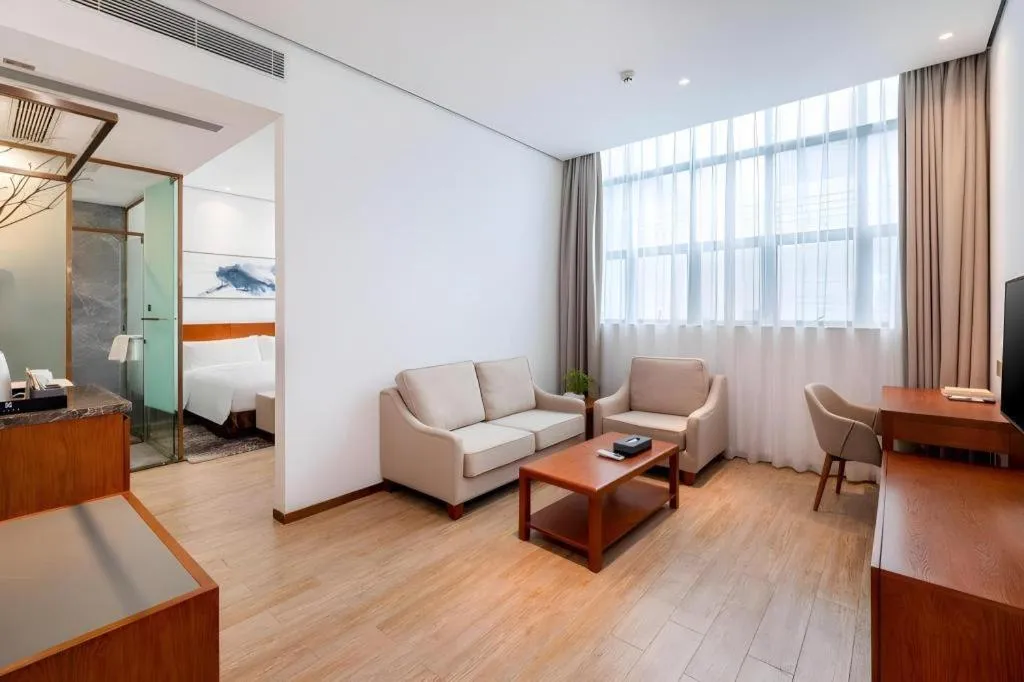 H Life Hotel (Shenzhen Sea World Branch)