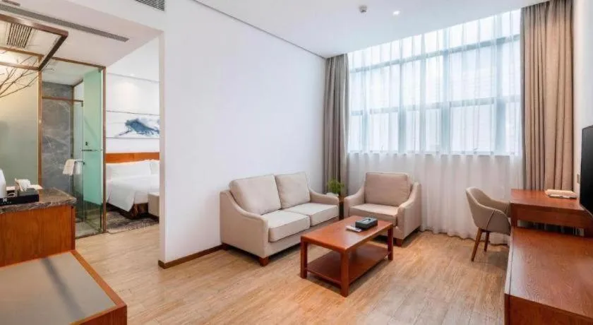 H Life Hotel (Shenzhen Sea World Branch)