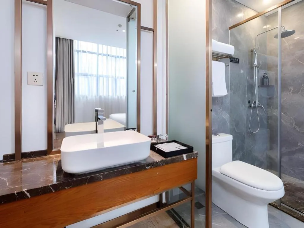 H Life Hotel (Shenzhen Sea World Branch)