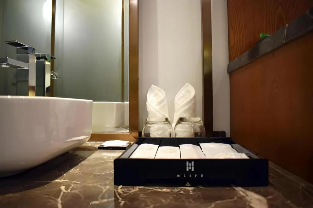 H Life Hotel (Shenzhen Sea World Branch)