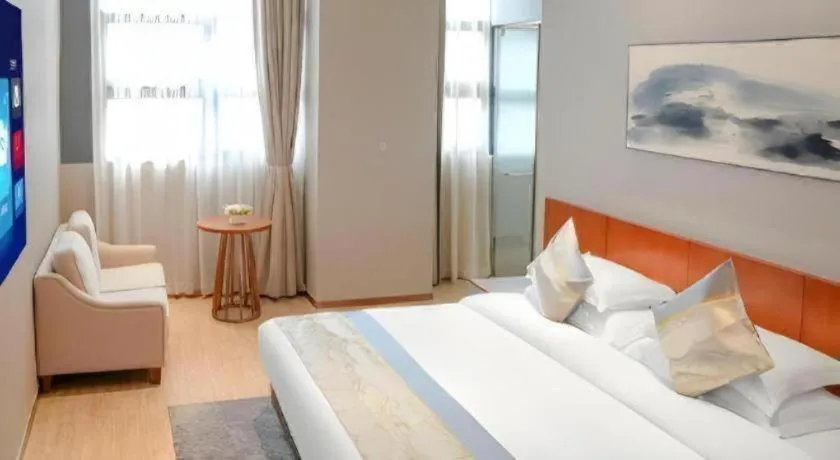 Bed in H Life Hotel (Shenzhen Sea World Branch)