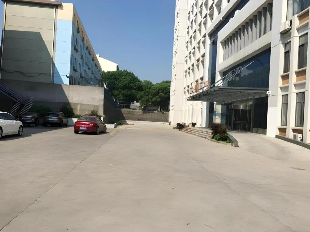 Jinjiang Inn Select Nanchang Liantang