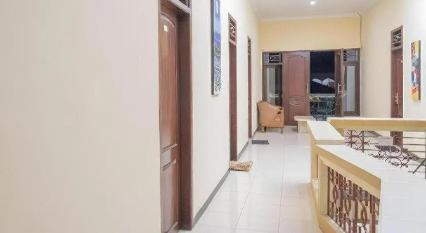 OYO 643 Al Thalib 8 Syariah