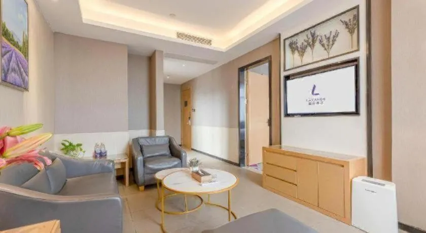 Lavande Hotel Foshan Nanhai Xinduhui Dali Commercial Pedestrian Street