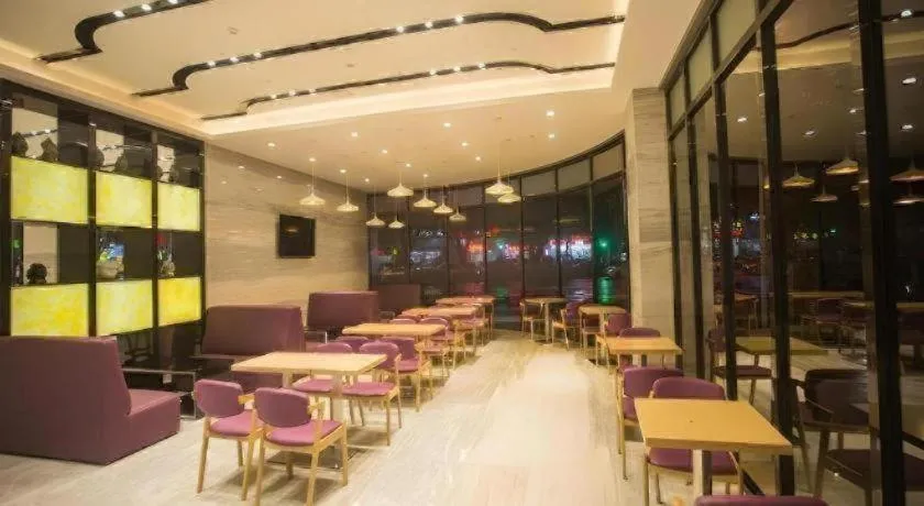 Lavande Hotel Foshan Nanhai Xinduhui Dali Commercial Pedestrian Street