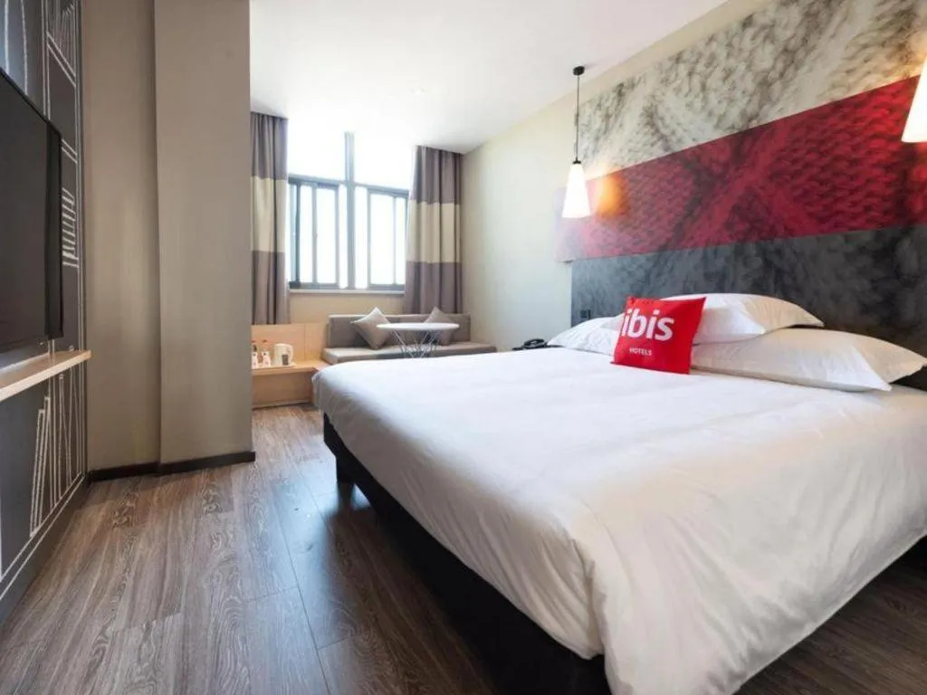Bed in Ibis Lianyungang Guanyun County Downtown Hotel Hotel
