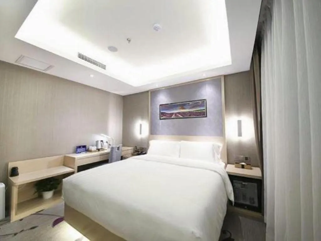Bed in Lavande Hotel Beijing Guanganmen Lize Commercial Zone