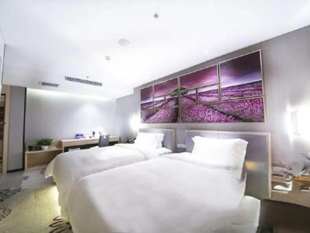 Bed in Lavande Hotel Beijing Guanganmen Lize Commercial Zone