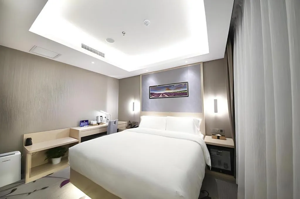 Bed in Lavande Hotel Beijing Guanganmen Lize Commercial Zone