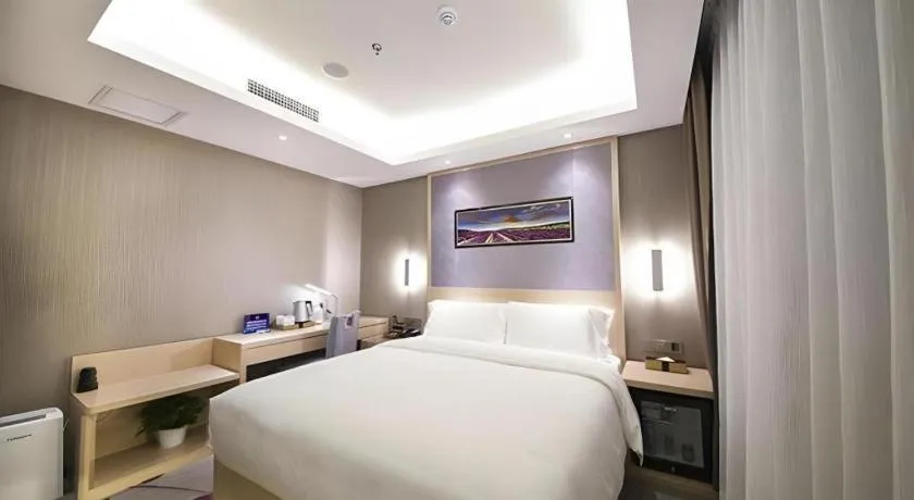 Bed in Lavande Hotel Beijing Guanganmen Lize Commercial Zone