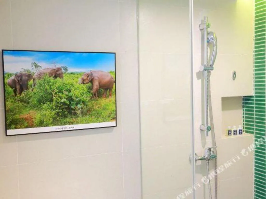 Ibis Styles Shanghai Qingpu Sports Center Hotel