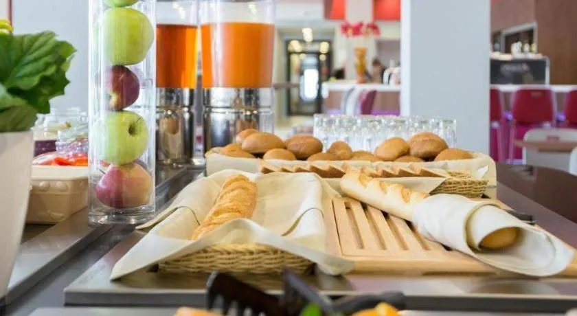 Ibis Styles Shanghai Qingpu Sports Center Hotel