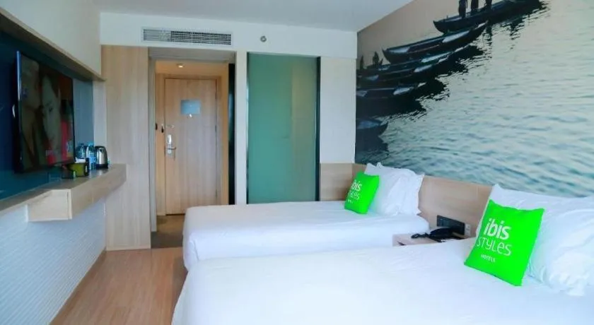 Bed in Ibis Styles Shanghai Qingpu Sports Center Hotel