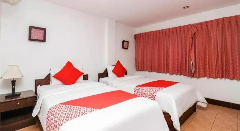 Bed in Hotel Jomtien View Paradise