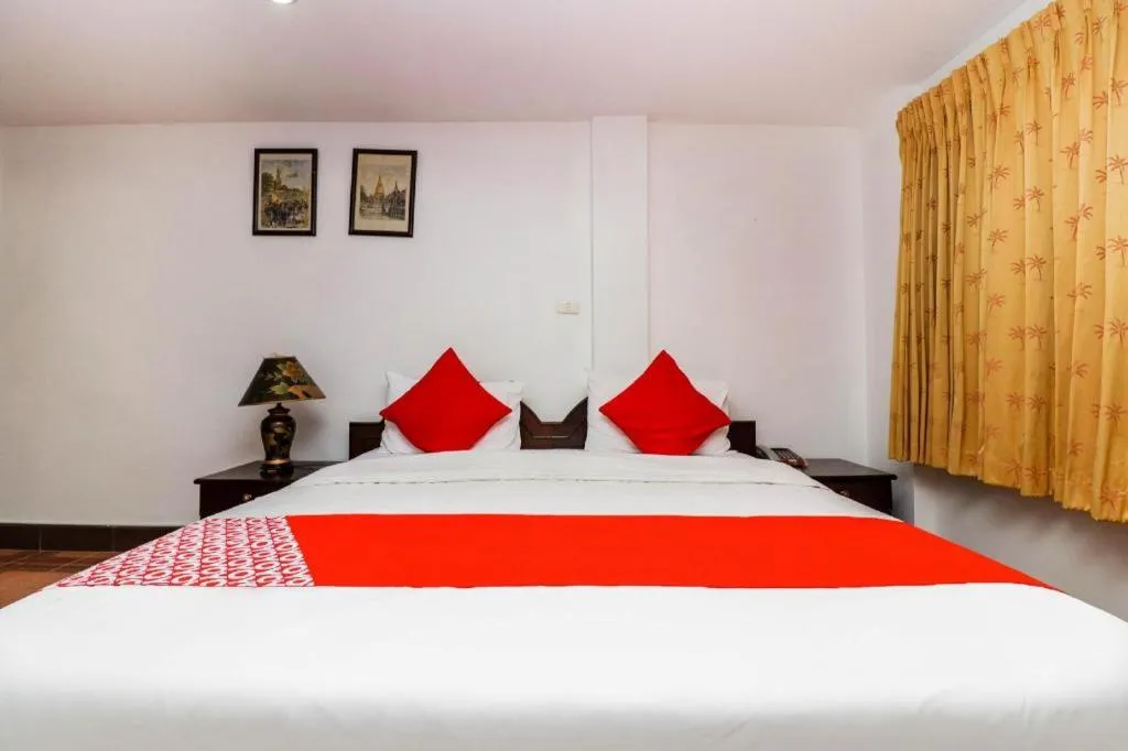 Bed in Hotel Jomtien View Paradise