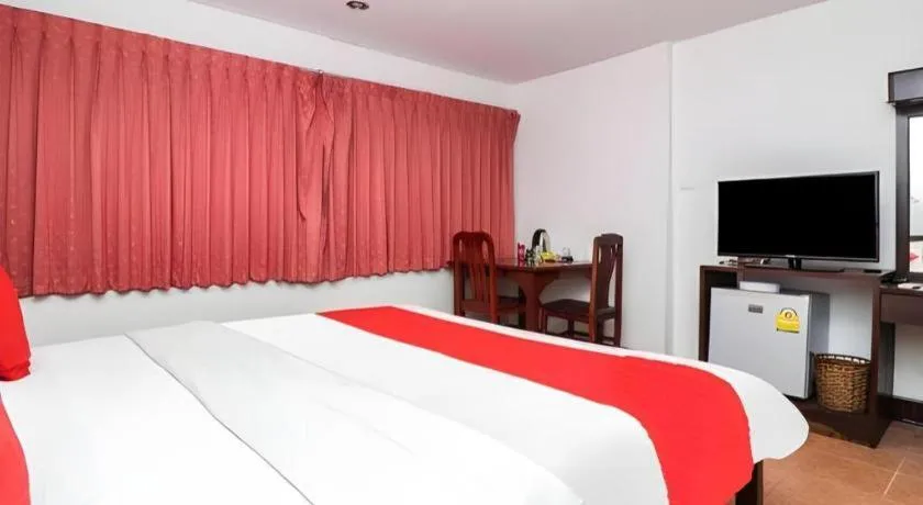 Bed in Hotel Jomtien View Paradise
