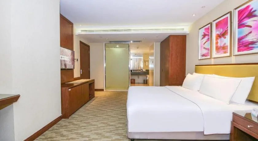 Bed in New Regent Hotel