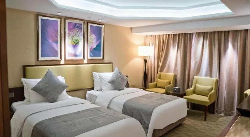 Bed in New Regent Hotel