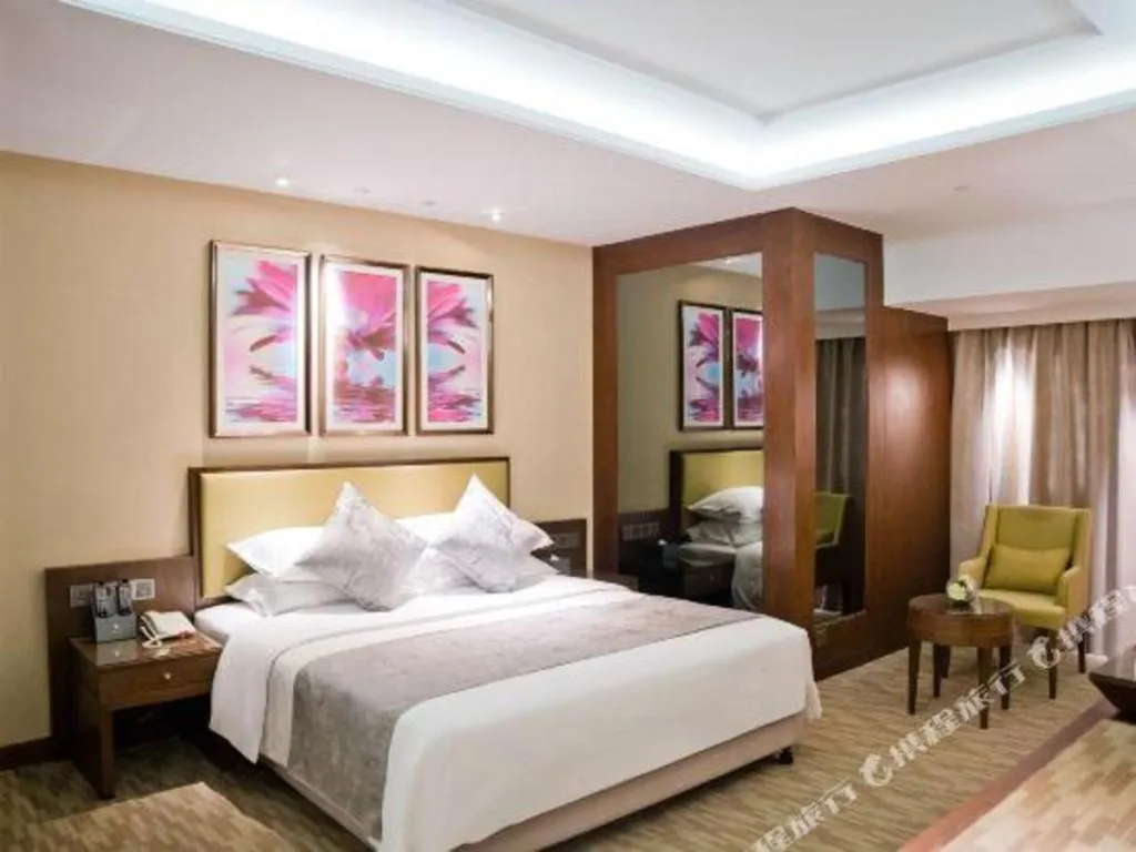 Bed in New Regent Hotel