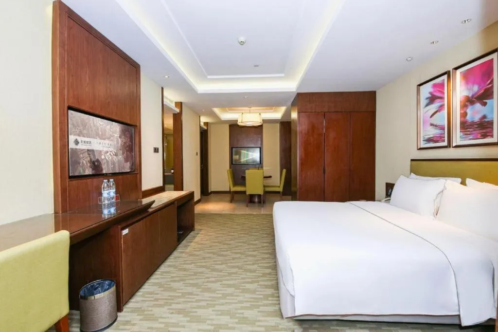 Bed in New Regent Hotel