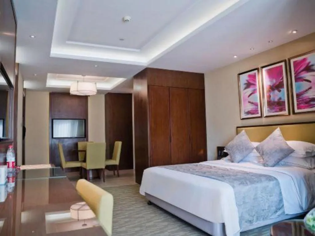 Bed in New Regent Hotel