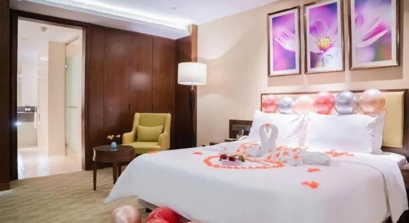 Bed in New Regent Hotel