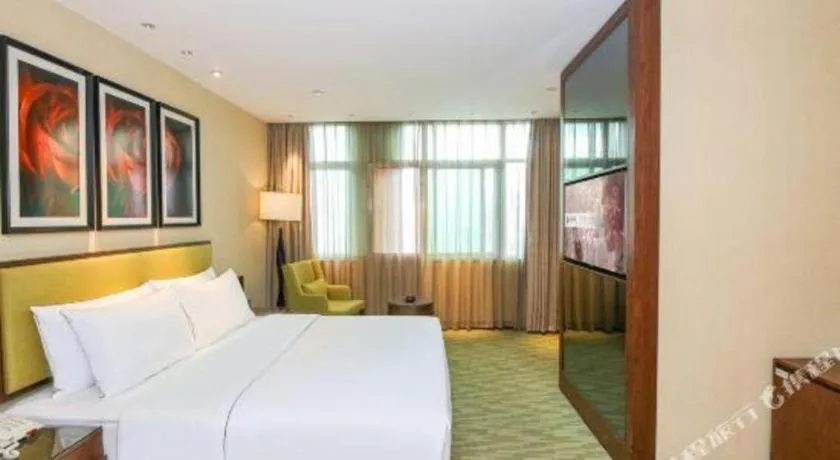 Bed in New Regent Hotel