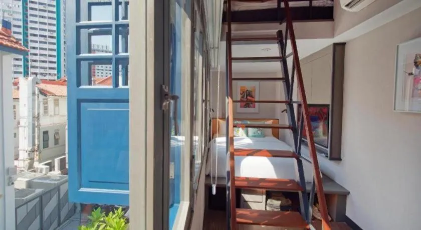 Bed in Hotel Soloha @ Chinatown