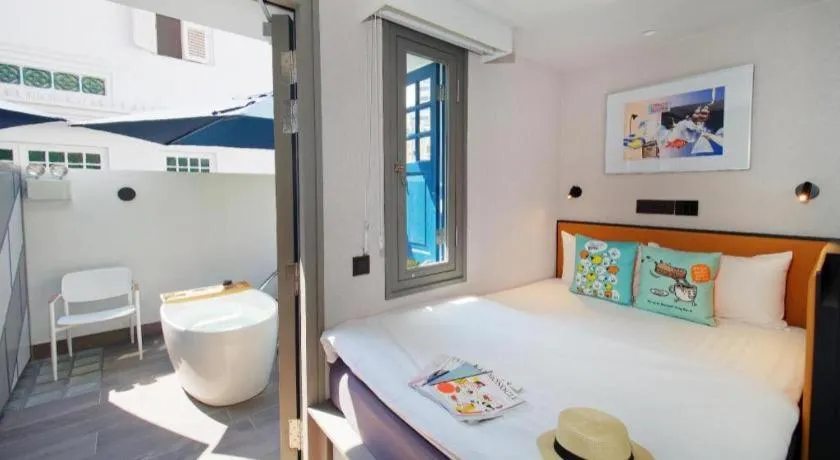 Bed in Hotel Soloha @ Chinatown