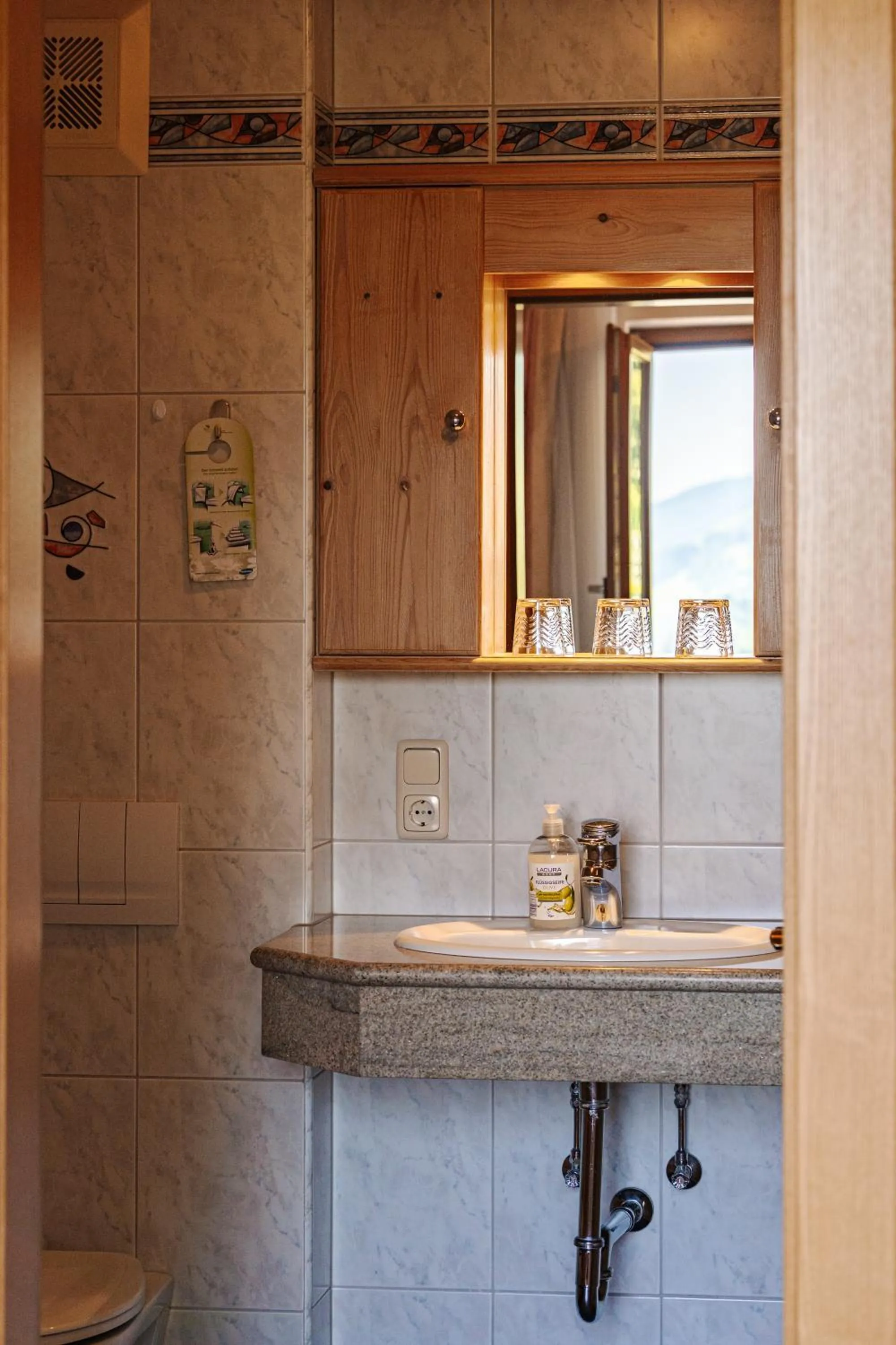Bathroom in Pension Schlossberg
