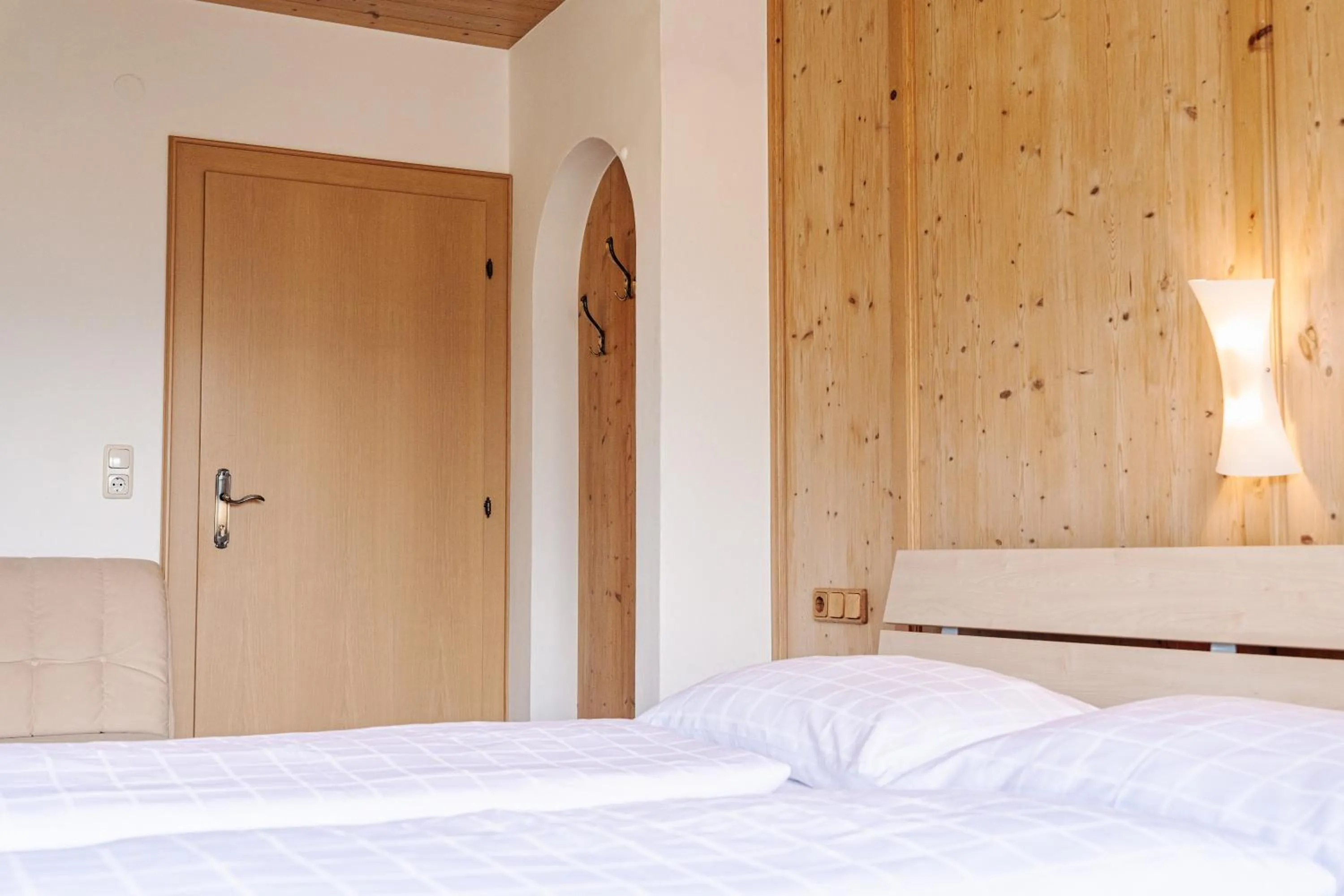 Photo of the whole room, Bed in Pension Schlossberg