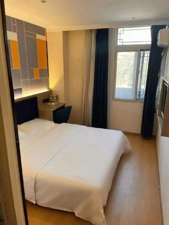 Bed in 7 Days Premium·Tianjin Gulou Metro Station Joy City