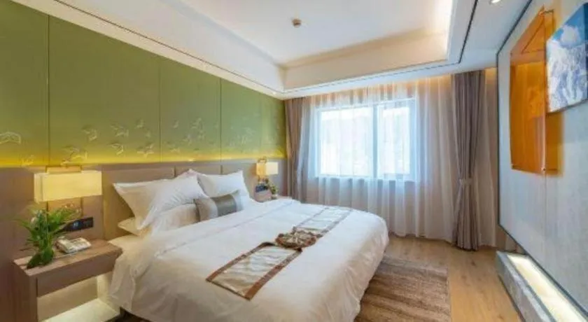 Bed in GreenTree Eastern Dali Railway Station Hotel