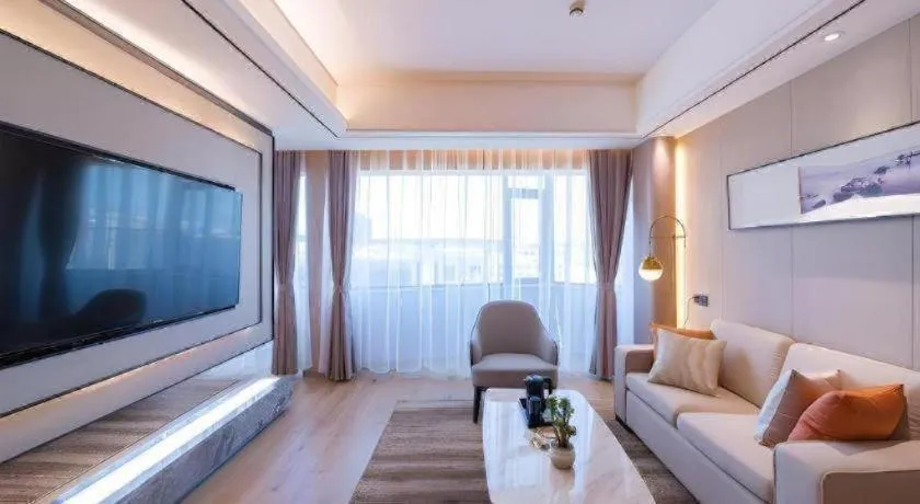 GreenTree Eastern Dali Railway Station Hotel