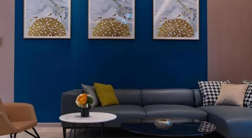 GreenTree Eastern Dali Railway Station Hotel