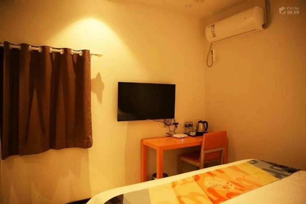 Bed in Shell Nanjing Jiangning District University City Hotel