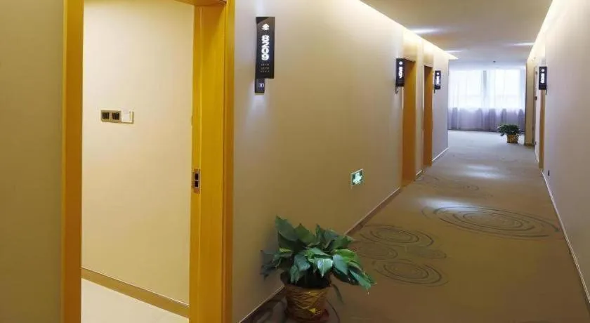 GreenTree Inn Shanghai Railway Station Macao Road