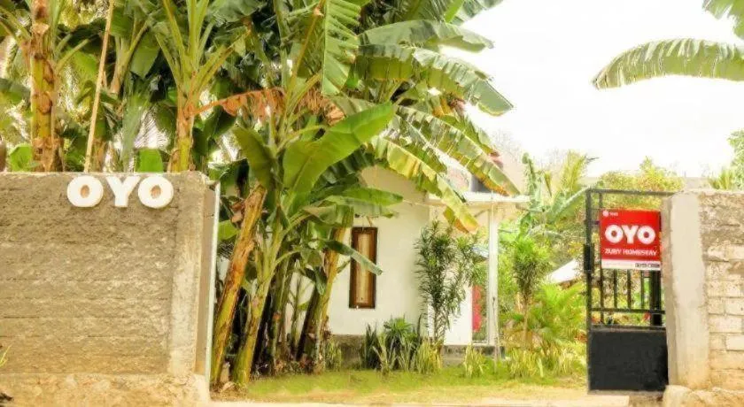 OYO 1662 Zury Homestay