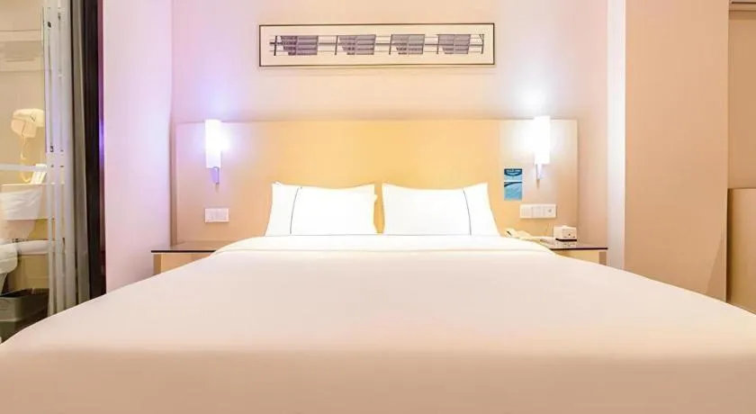 Bed in City Comfort Inn Beihai Hepu Bus Terminal