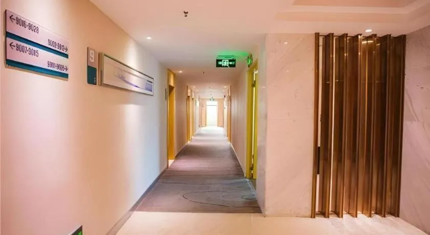 City Comfort Inn Zhanjiang Shimao Building Chikan Old Street