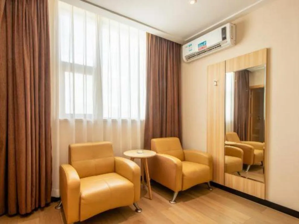 City Comfort Inn Zhanjiang Shimao Building Chikan Old Street