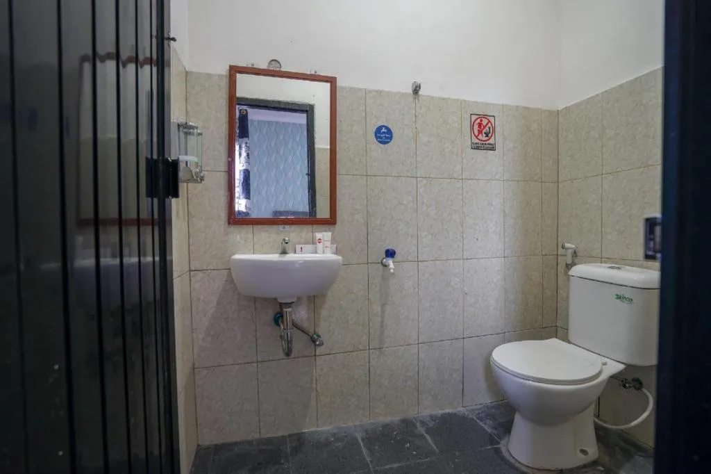 Hotel O Green Palm Kostel Syariah